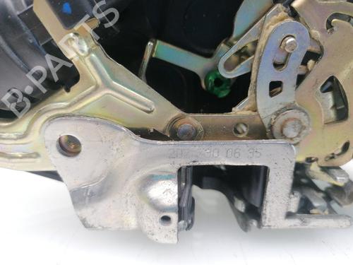 Rear right lock MERCEDES-BENZ E-CLASS (W210) E 320 CDI (210.026) | BP25999565C99 