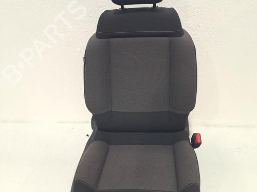 Used Right front seat CITROËN C3 III (SX) 1.2 PureTech 82 (83 hp) 25153905