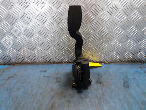 Used Pedal SMART CITY-COUPE (450) 0.6 (S1CLB1, 450.331, 450.336) (45 hp) 23386943
