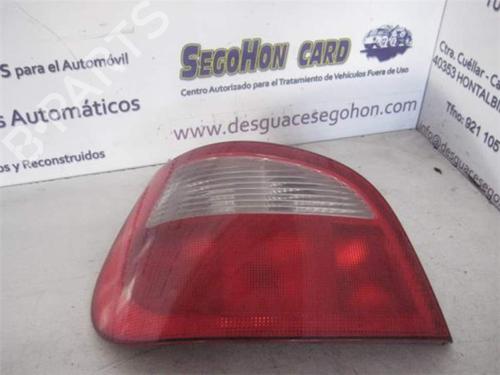 Used Left taillight RENAULT MEGANE I (BA0/1_) 1.4 16V (BA0D, BA1H, BA0W, BA10) (95 hp) 25458783