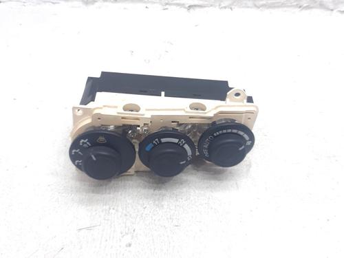 Commande Chauffage Commande Chauffage HONDA CIVIC VII Hatchback (EU, EP, EV) 1.6 i (EP2, EU8, EU6) (110 hp) 33762488 33762488