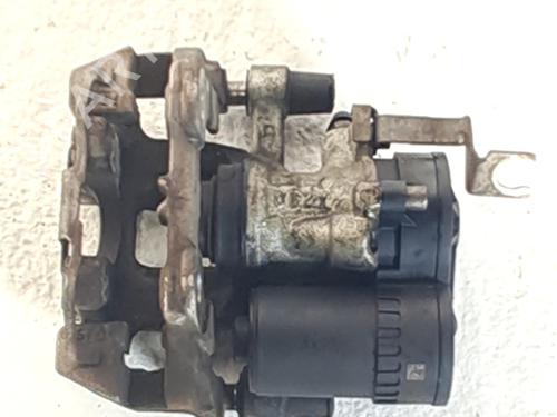 Used Left rear brake caliper BMW i3 (I01) s Electric (184 hp) 31011988