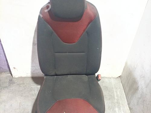 Used Right front seat RENAULT CLIO IV (BH_) 1.5 dCi 90 (90 hp) 28336327