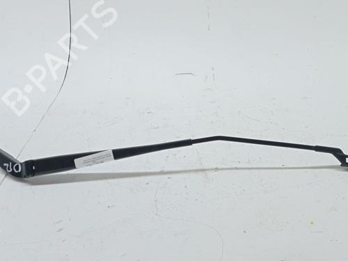 Used Front windshield wiper arm PEUGEOT BOXER Van 2.2 BlueHDi 140 (140 hp) 29051983