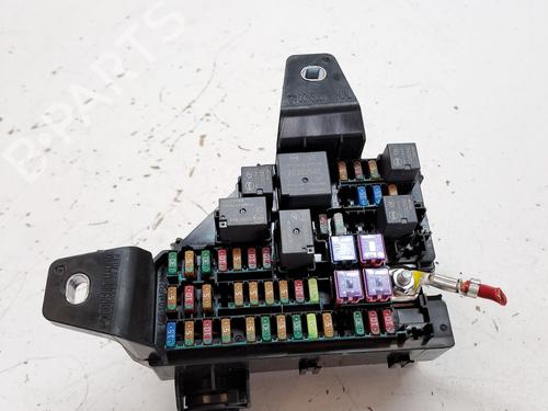 Used Fuse box MG MG HS (AS23) 1.5 EHS Hybrid (CSA6463) (258 hp) 32359508