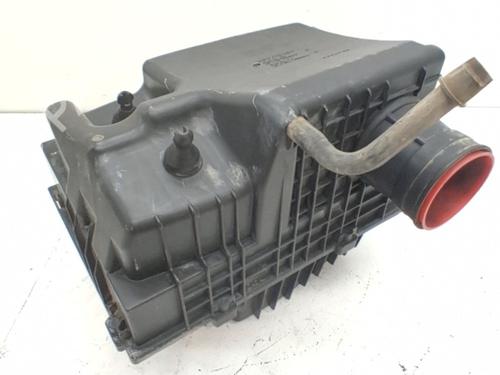 Air filter box RENAULT MASTER III Van (FV) 2.3 dCi 125 FWD (FV0C, FV0D, FV0G, FV0H, FV0J, FV0K,... | BP39557916M87 - Image 3