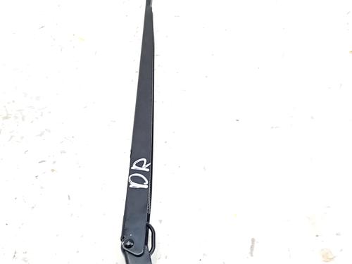 front-windshield-wiper-arm-fiat-600e-600-365_-364_-2023-32159450 main image