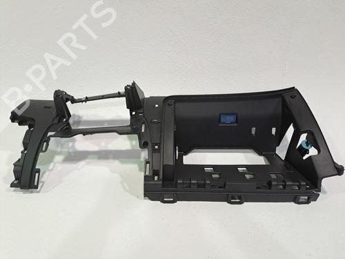 BP23976073O1 main image