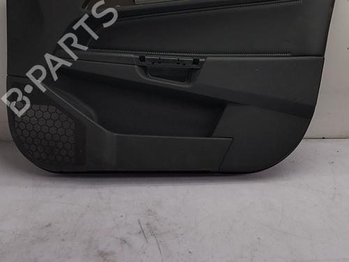 Forreste højre beklædning Forreste højre beklædning OPEL VECTRA A Hatchback (J89) 1.7 D (F68, M68) (60 hp) 36407781 36407781
