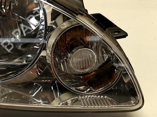Right headlight HYUNDAI GETZ (TB) 1.5 CRDi | BP31062220C29 