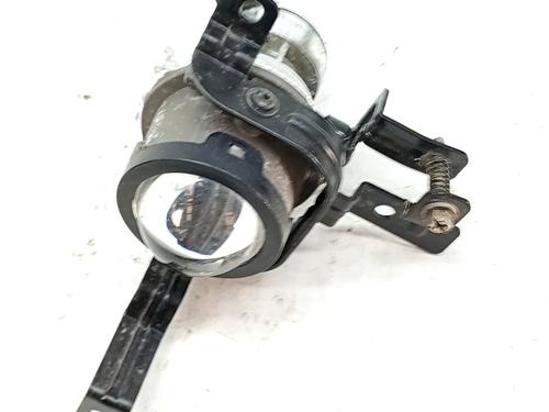 Used Right front fog light KIA STONIC (YB) 1.0 T-GDi Eco-Dynamics+ (101 hp) 32105259