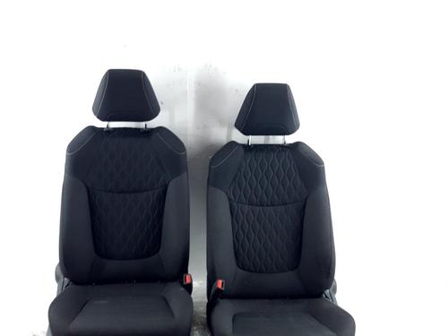 Used Seats set Seats set TOYOTA COROLLA Estate (_E21_) 1.8 Hybrid (ZWE211W) (122 hp) 34716456 34716456
