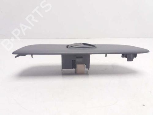 Used Right front window switch TOYOTA RAV 4 II (_A2_) 2.0 D 4WD (CLA20_, CLA21_, CLA20R, CLA21R) (116 hp) 23380761