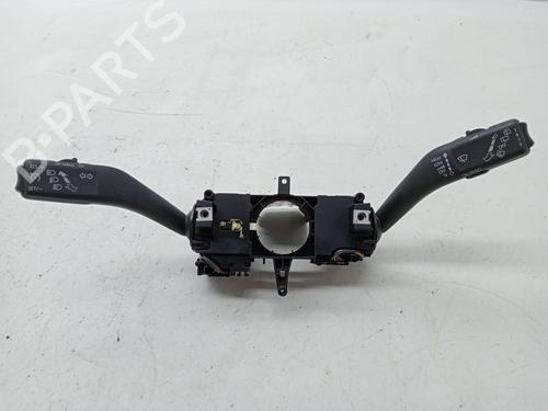 Used Switch SEAT Mii (KF1, KE1) 1.0 (75 hp) 23349778