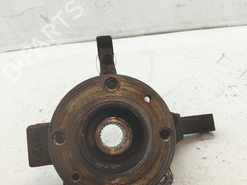 Used Left front steering knuckle NISSAN MICRA III (K12) 1.5 dCi (82 hp) 26574746