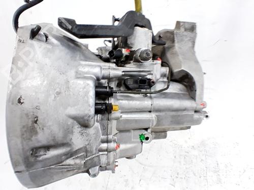 Gearbox VOLVO V40 Hatchback (525) D2 | BP29627091M3 