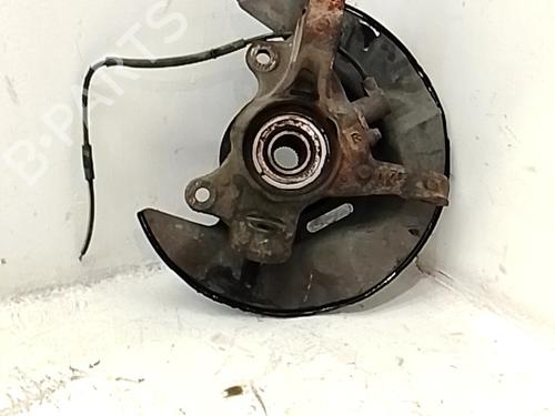 Used Right front steering knuckle Right front steering knuckle TOYOTA COROLLA Saloon (_E12_) 1.4 D-4D (NDE120_, NDE120R) (90 hp) 34392880 34392880
