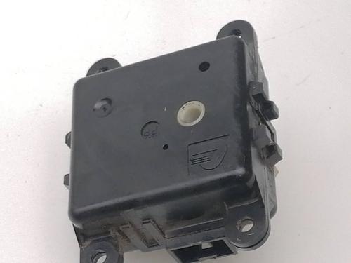 Used Electronic module NISSAN TERRANO II (R20) 2.7 TD 4WD (101 hp) 23940786