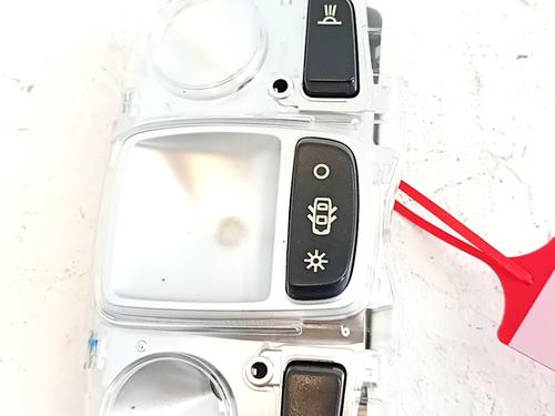 Used Interior roof light Interior roof light PEUGEOT 2008 II (UD_, US_, UY_, UJ_, UR_, UC_) 1.2 PureTech 100 (USHNK) (101 hp) 34238517 34238517