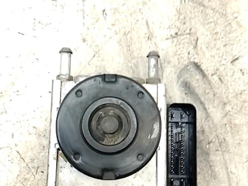 Used ABS pump ABS pump SUZUKI SWIFT III (MZ, EZ) 1.3 DDiS (RS413D) (69 hp) 34496772 34496772