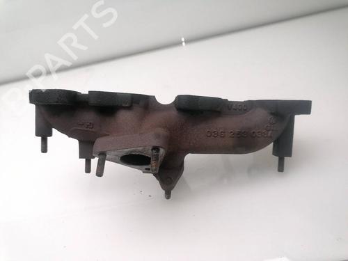 Used Exhaust manifold AUDI A4 B7 (8EC) 2.0 TFSI (200 hp) 23940571