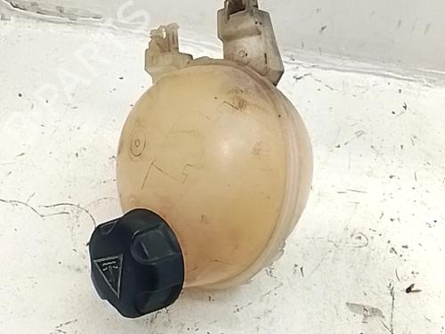 Used Expansion tank Expansion tank CITROËN C4 CACTUS 1.6 BlueHDi 100 (99 hp) 36257915 36257915