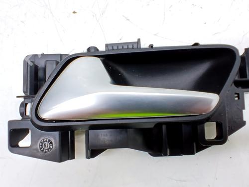 Used Rear left interior door handle Rear left interior door handle OPEL CORSA F (P2JO) 1.2 (68) (131 hp) 33764080 33764080