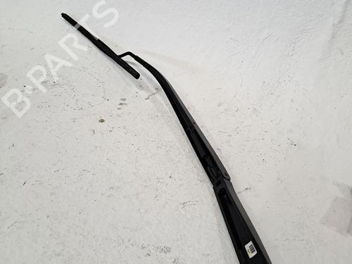 Used Front windshield wiper arm HYUNDAI TUCSON (TL, TLE) 1.6 CRDi (116 hp) 26381775