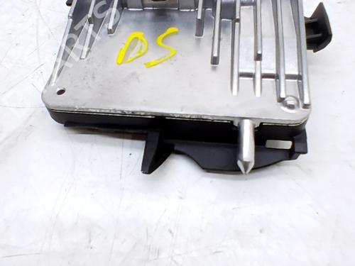 Câmera Câmera MERCEDES-BENZ B-CLASS Sports Tourer (W247) B 200 d (247.012) (150 hp) 33765885 33765885