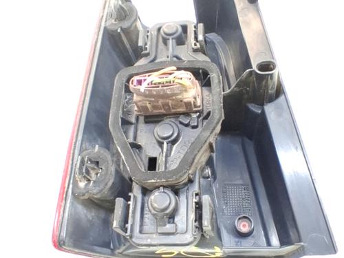 Feu arrière droit CITROËN BERLINGO / BERLINGO FIRST MPV (MF_, GJK_, GFK_) 1.9 D (MFWJZ) (70 hp) 31916080