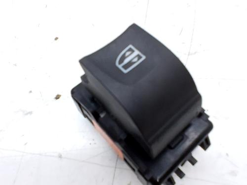 Used Right front window switch Right front window switch 36788437 36788437
