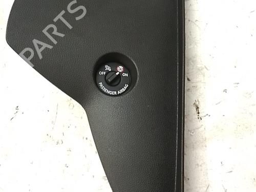 Used Switch Switch DACIA JOGGER (RK_) 1.0 TCe 100 ECO-G (RKMT) (101 hp) 40549135 40549135