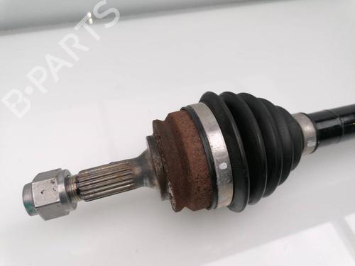 Right front driveshaft PEUGEOT 208 I (CA_, CC_) 1.2 PureTech 82 | BP23938581M39