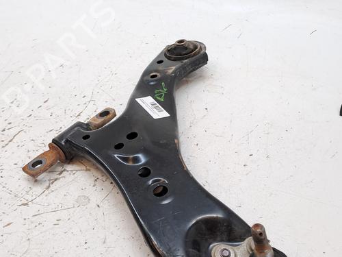 Used Left front suspension arm TOYOTA RAV 4 V (_A5_, _H5_) 2.5 Hybrid AWD (AXAH54, AXAL54) (222 hp) 27672878