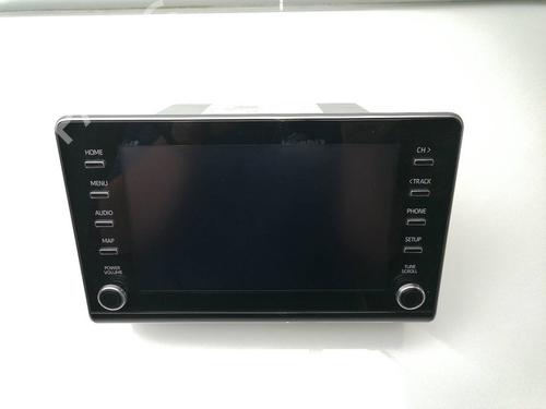 Used Radio TOYOTA HILUX VIII Pickup (_N1_) 2.4 D 4WD (GUN125_, GUN125R) (150 hp) 27461519