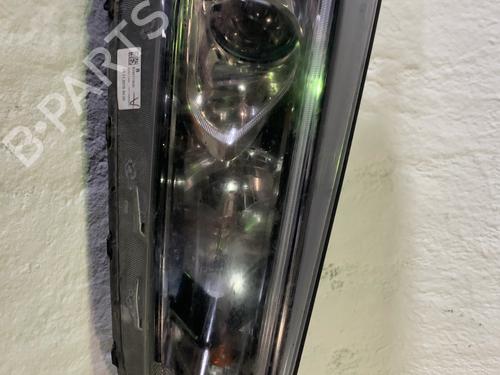 Used Right headlight HYUNDAI TUCSON (TL, TLE) 1.6 CRDi (116 hp) 32258105