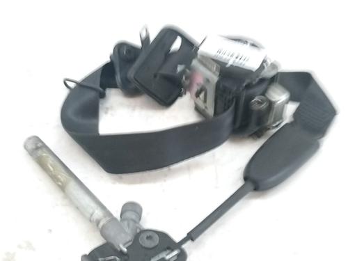 front-left-seatbelt-renault-megane-iii-hatchback-bz01_-b3_-2008-35807507 main image