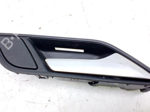 Used Front right interior door handle Front right interior door handle AUDI A3 Sportback (8VA, 8VF) 2.0 TDI (150 hp) 33763322 33763322