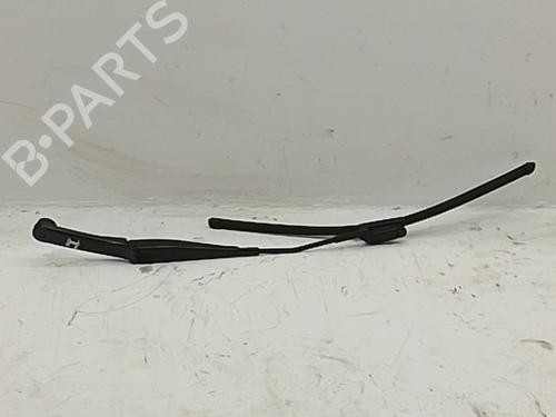 front-windshield-wiper-arm-jeep-renegade-suv-bu-b1-bv-2014-38418967 main image