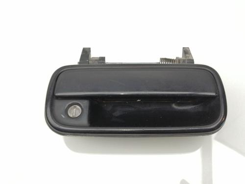 Used Front right exterior door handle TOYOTA HILUX V Pickup (_N8_, _N9_, _N10_, _N11_) 2.4 D (LN85_, LN110, Ln90) (83 hp) 26315746