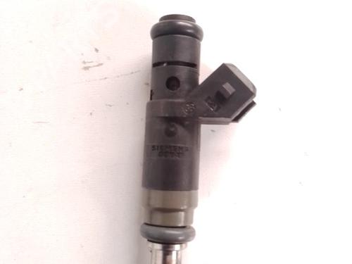 Used Injector BMW 3 (E90) 318 i (129 hp) 31153365