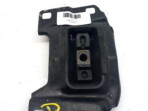 Support de boîte de vitesse VOLVO C30 (533) 1.6 D (109 hp) 31874529