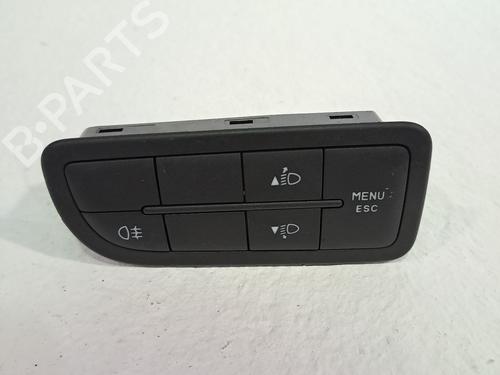 Used Headlight switch PEUGEOT BIPPER (AA_) 1.3 HDi 75 (75 hp) 26193041