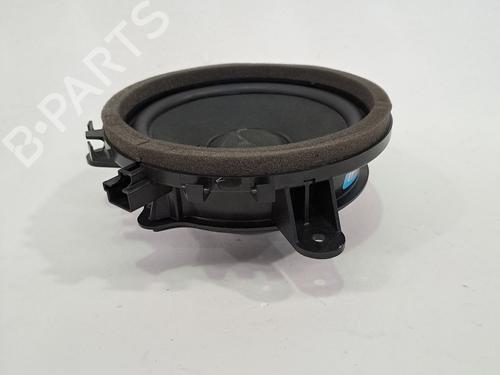 Used Speaker VOLVO V40 Hatchback (525) D2 (120 hp) 23371257