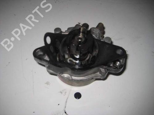Used Vacuum pump OPEL CORSA C (X01) 1.7 DTI (F08, F68) (75 hp) 25457544