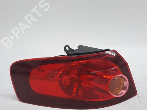 Used Left taillight FIAT CROMA (194_) 1.9 D Multijet (194AXC1B, 194AXC12) (150 hp) 23375261