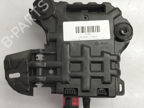 Used Fuse box Fuse box 36109354 36109354
