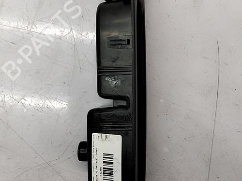 Right front window switch FIAT GRANDE PUNTO (199_) 1.4 (199AXB11, 199AXB1A, 199BXB1A, 199AXL1A) | BP32436329I26