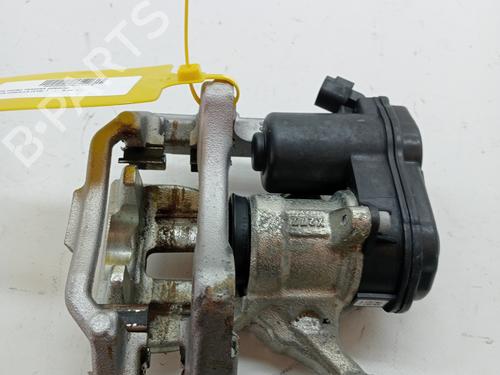 Used Right rear brake caliper TOYOTA COROLLA Saloon (_E21_) 1.8 VVTi Hybrid (ZWE211) (122 hp) 23342332