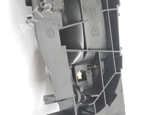Front left interior door handle TOYOTA PROACE Van (MDZ_) 1.6 D4d (MDZ2) | BP29302137I13 